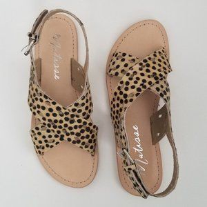 NWOT Matisese Leopard Polka Dot Flat Sandals 7